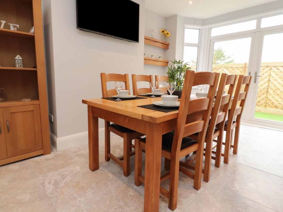 23 Ryden Avenue Villa Cleveleys Exterior foto